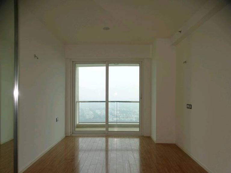 Bedroom 4 in Penthouse at the Crest