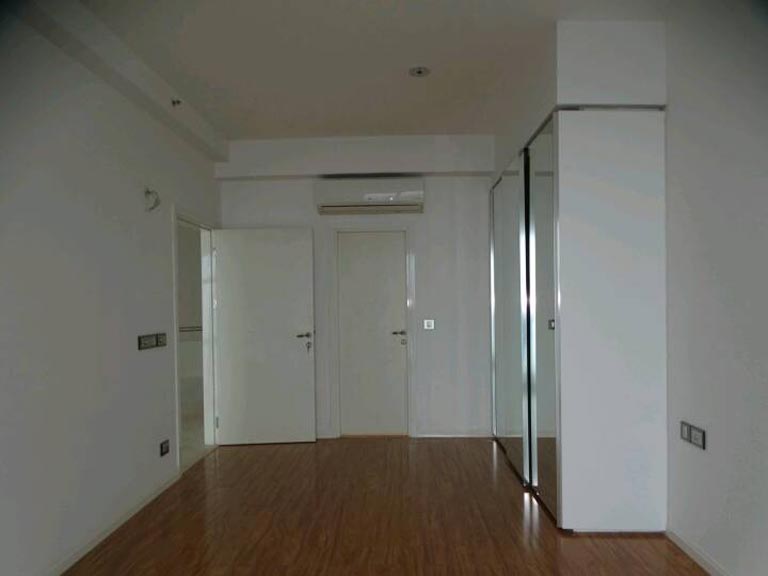 Bedroom 5 in Penthouse at the Crest